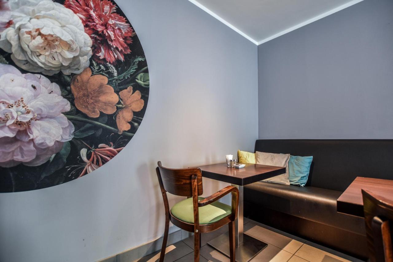 Stay Lev Hotel Леверкузен Екстериор снимка